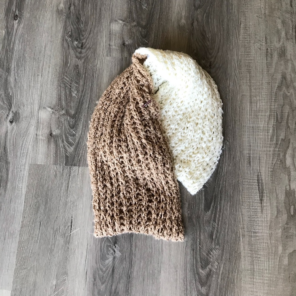 Two Tone Infinity Scarf✨